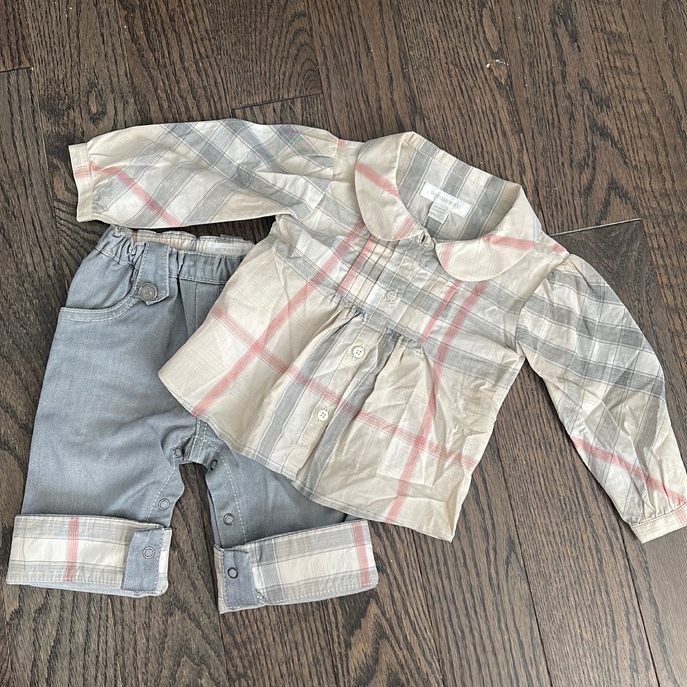 ADORABLE! 6M BURBERRY GIRLS jeans and matching shirt! Excellent condition!